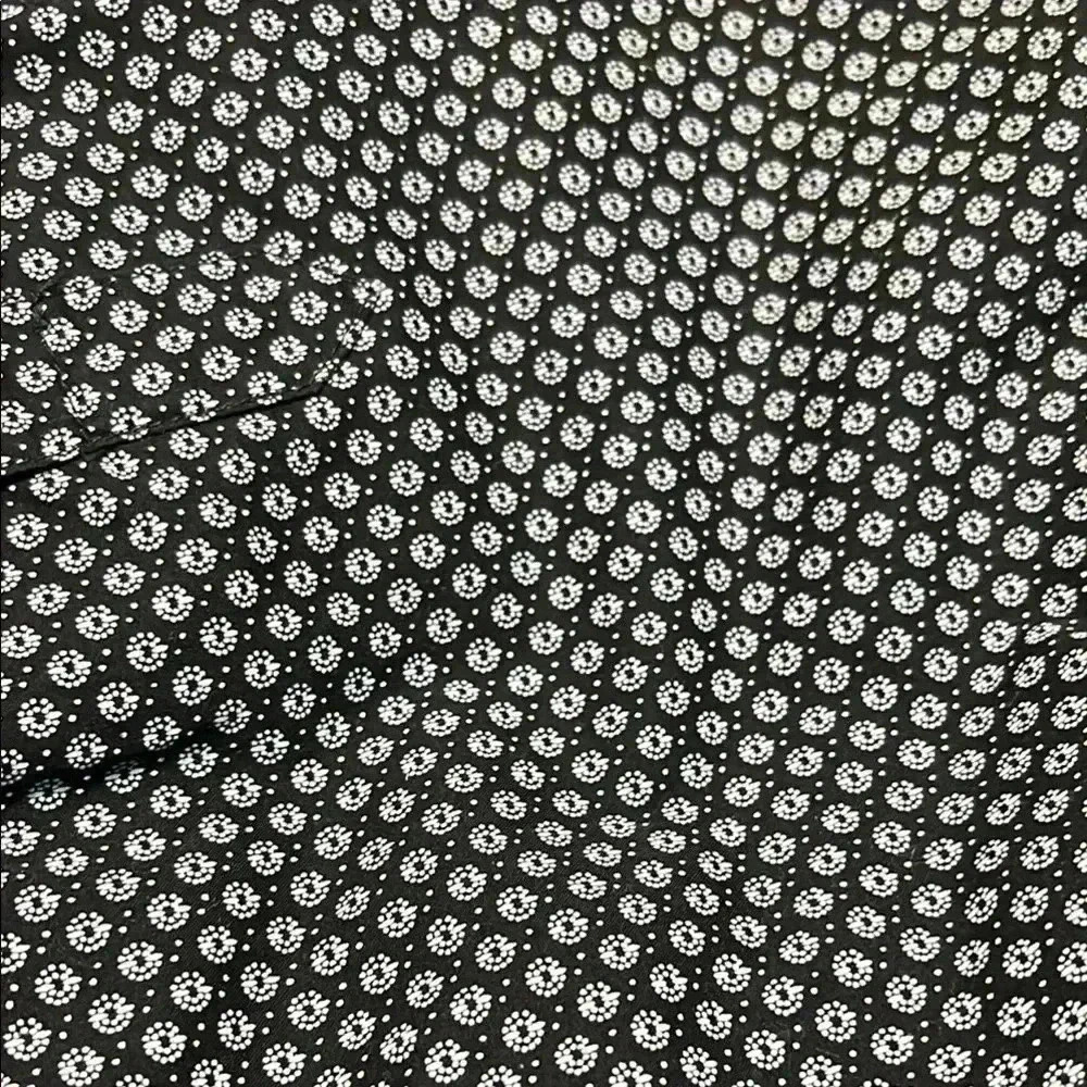 Perry Ellis Men’s Patterned Button Down Shirt - Picture 3 of 6